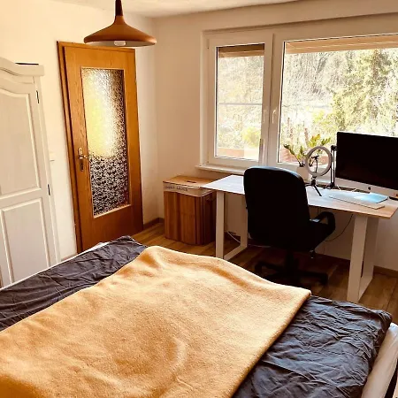 Ruhiges Haeuschen Am Wald Mit Kamin, Terrasse Bucha (Burgenlandkreis)