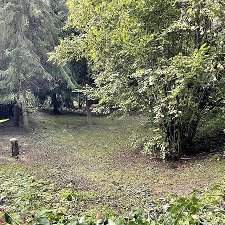Ruhiges Haeuschen Am Wald Mit Kamin, Terrasse *