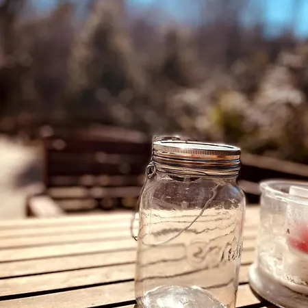 Hébergement de vacances Ruhiges Haeuschen Am Wald Mit Kamin, Terrasse