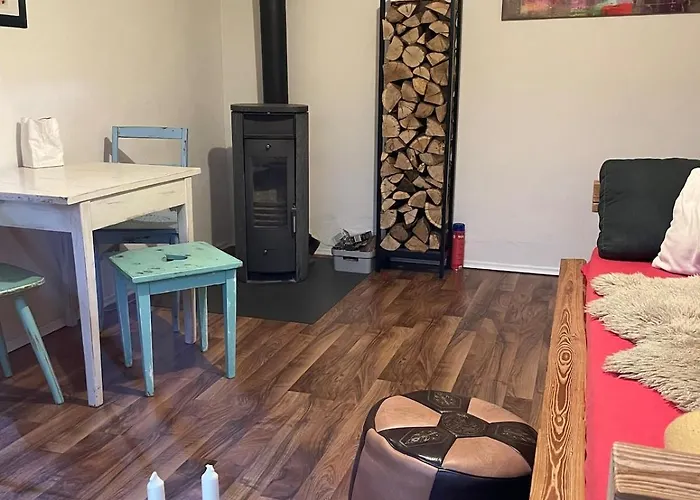 Ruhiges Haeuschen Am Wald Mit Kamin, Terrasse Tatil Evi Bucha (Burgenlandkreis)