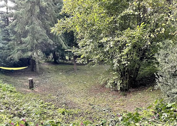 Ruhiges Haeuschen Am Wald Mit Kamin, Terrasse *